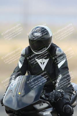 media/May-05-2025-Moto Forza (Mon) [[3c1838c5e5]]/2-B Group/Session 3 (Turn 16)/